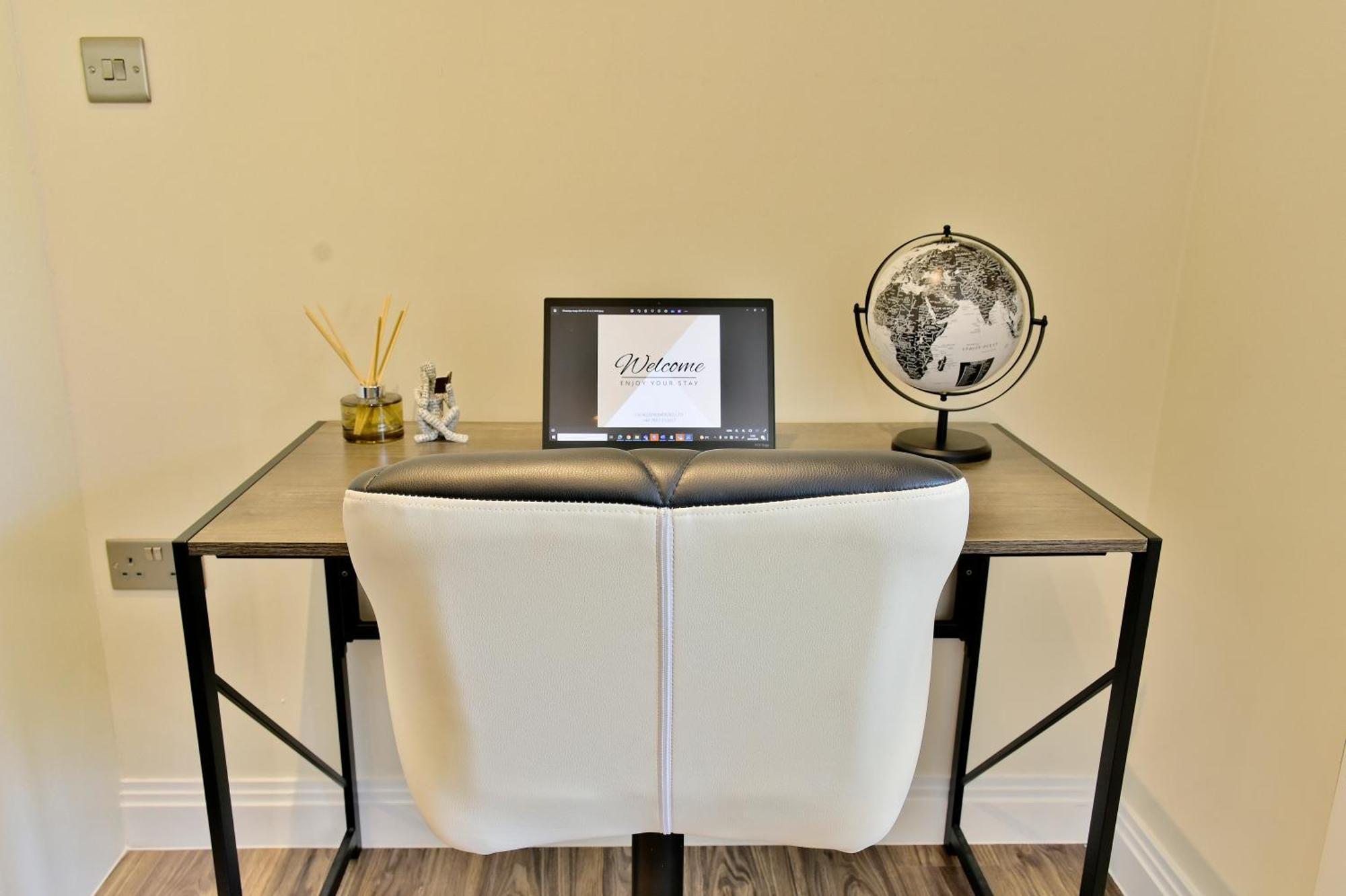 Stunning Apartment Near Citycentre & Oracle Reading Exteriör bild